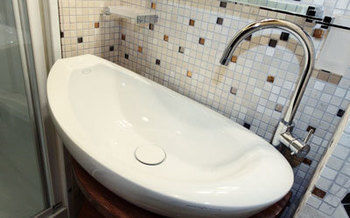 Condotti 2* Roma
